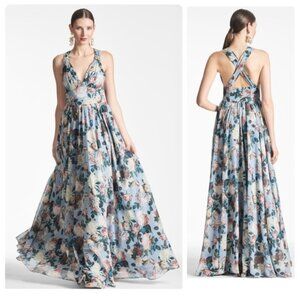 NWT Sachin & Babi Size 8 Embellished Kenzia Floral Blue Gown